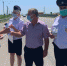 Госавтоинспекторы Адыгеи и общественники в условиях длительной жары раздают водителям питьевую воду - ГИБДД