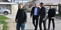 Виктор Агеев провел выездное рабочее совещание с жителями улицы Луговая Симферополя - ИА Адыгея Сегодня