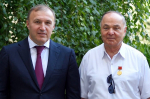 Глава Адыгеи поздравил с днём рождения экс-президента РА, мецената Хазрета Совмена