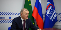 Глава Адыгеи рассмотрел обращения жителей в рамках декады приёмов граждан, посвящённой 24-летию образования Единой России - Исполнительные органы государственной власти