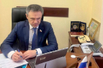 Сенатор от Адыгеи Мурат Хапсироков провел онлайн-прием жителей республики