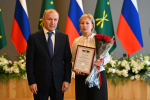 Глава Адыгеи вручил дипломы и премии победителям конкурсов профмастерства среди педагогов